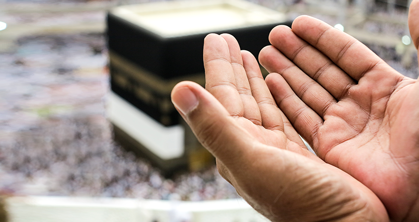 Prayers while Umrah